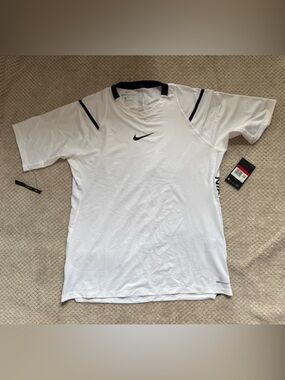 Nike Men’s White Athletic Crew Shirt with Black Accents